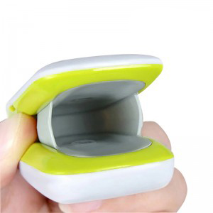 Fashion Fingertip Pulse Oximeter CE&FDA with Bluetooth and App smart health monitor